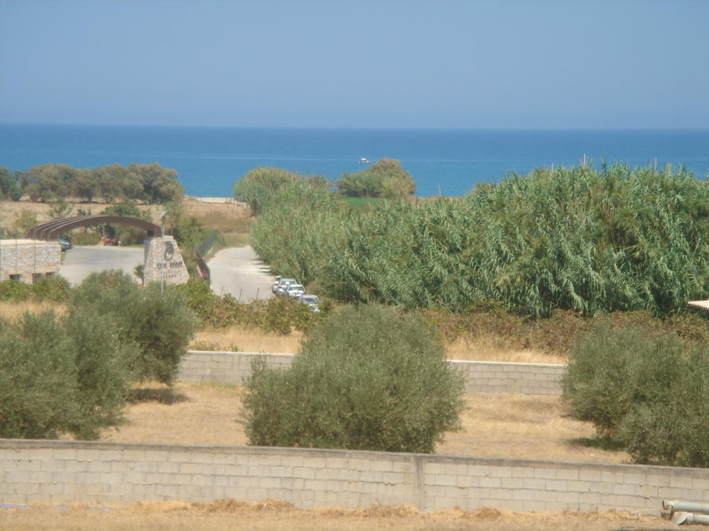 Iliaktida Apartments Rapanianá 外观 照片