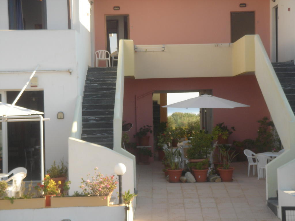 Iliaktida Apartments Rapanianá 外观 照片